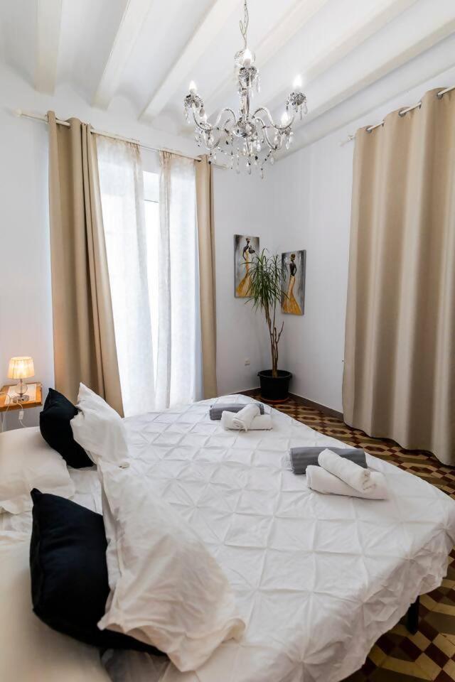 Sh Casa Buda Gran Apartamento En El Centro 加的斯 外观 照片